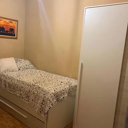 Apartamento En La Caleta Apartment